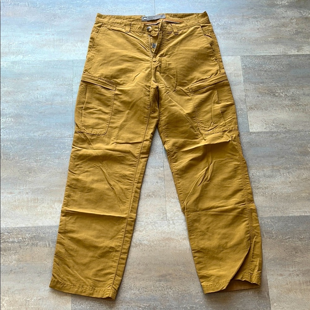 Men's REI, Mustard Cargo Pants, Quick Drying, Lightweight